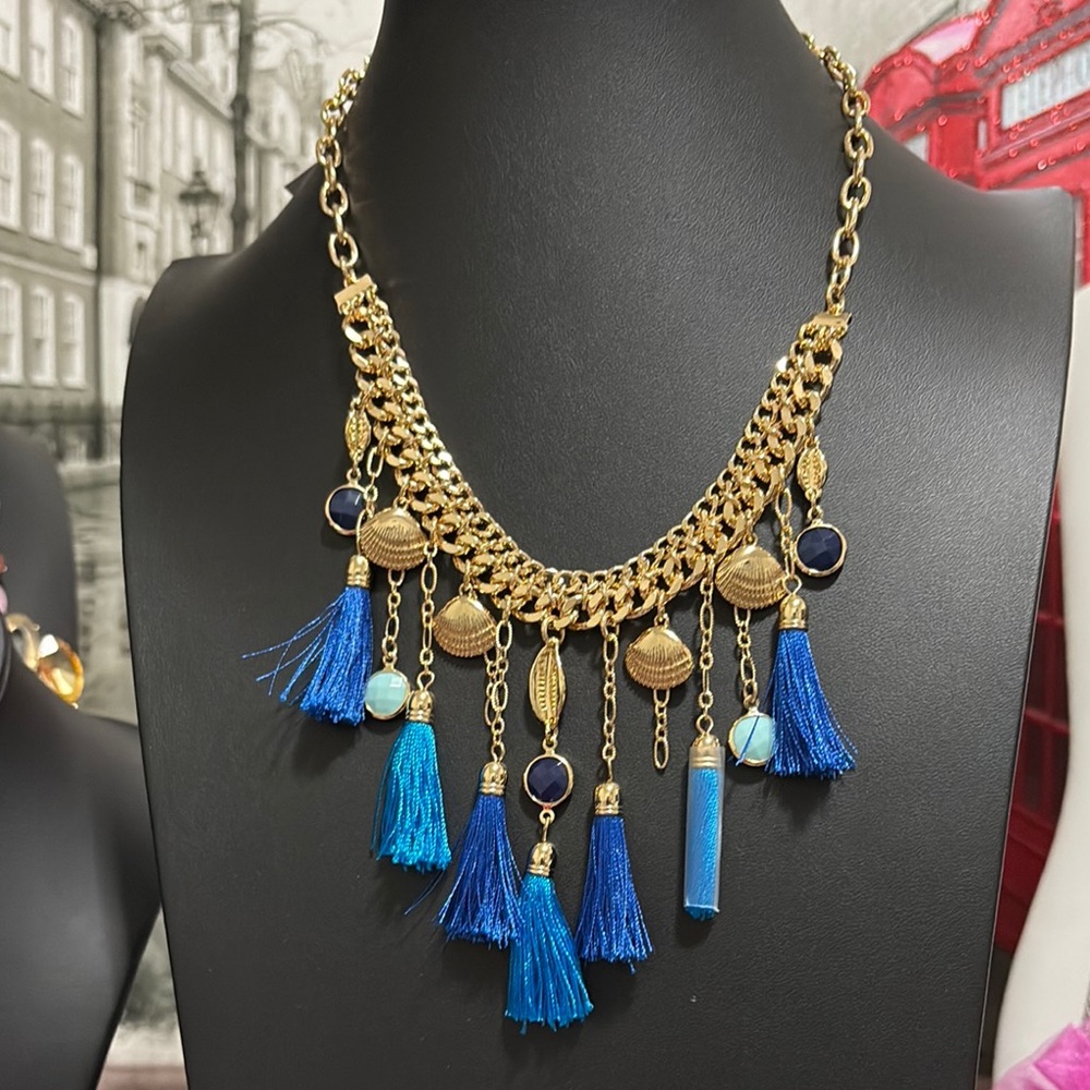 Lilly Pulitzer STUNNING “SEASIDE TASSEL” BEADED STATEMENT NECKLACE  🩷NEW W/TAGS